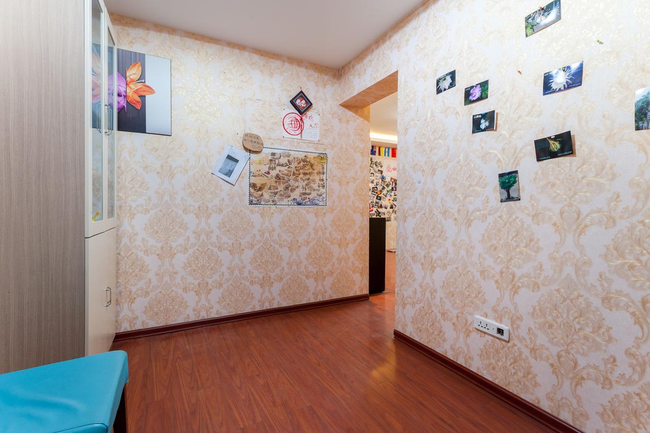 空中花园民宿 贵阳火车站店 Exteriör bild